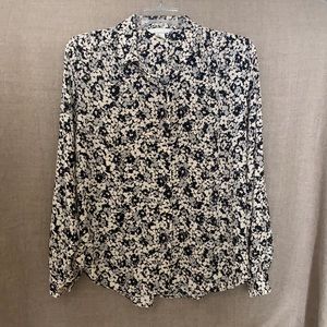 Button down long sleeve shirt